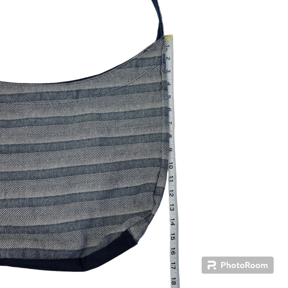 Thirty One | Retro Metro Large Canvas Tote Bag Purse - Picture 6 of 14